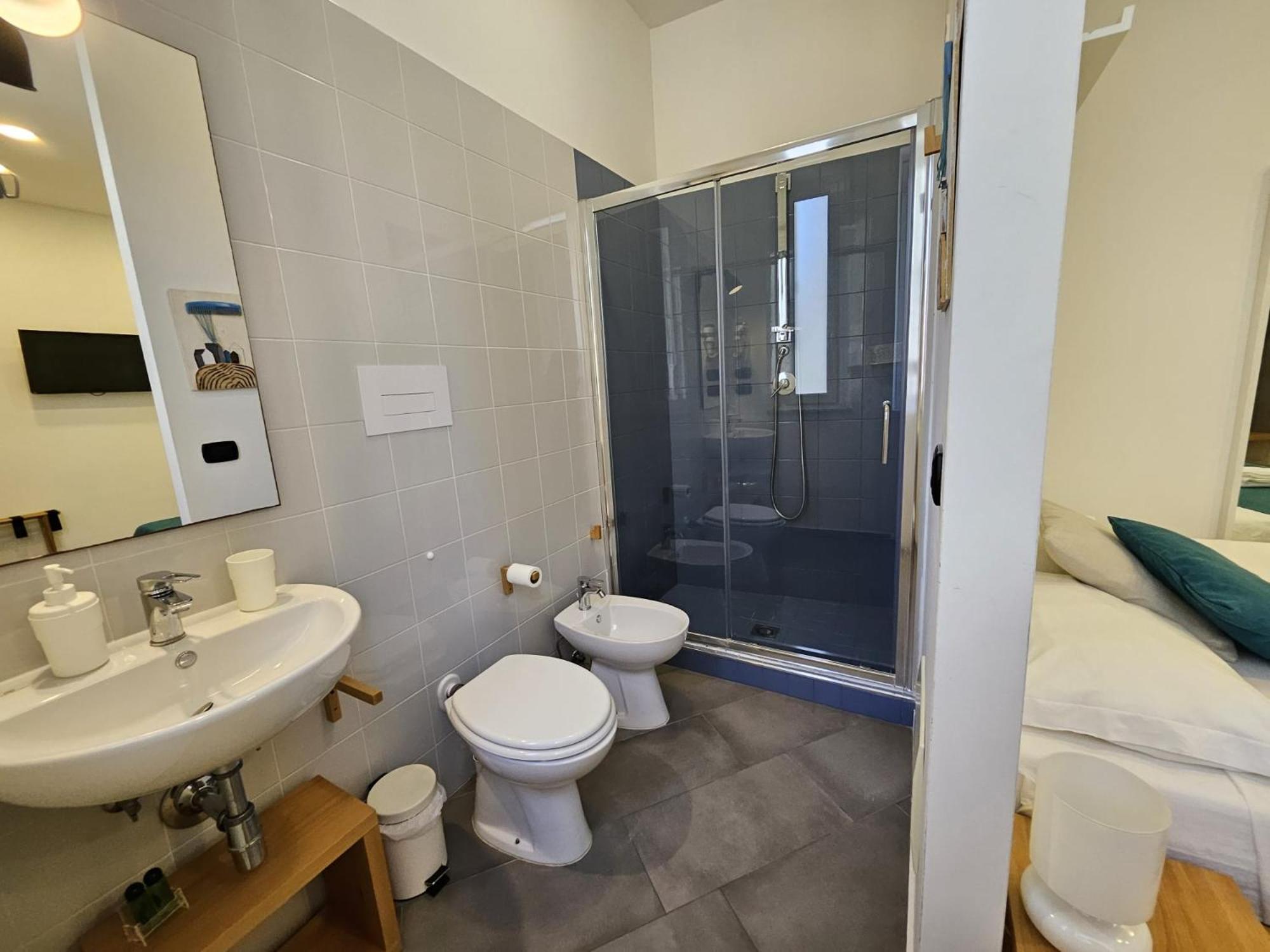 B&B Fuori Squadro - In Centro Con Terrazza Relax Vista Mare Reggio di Calabria Eksteriør bilde