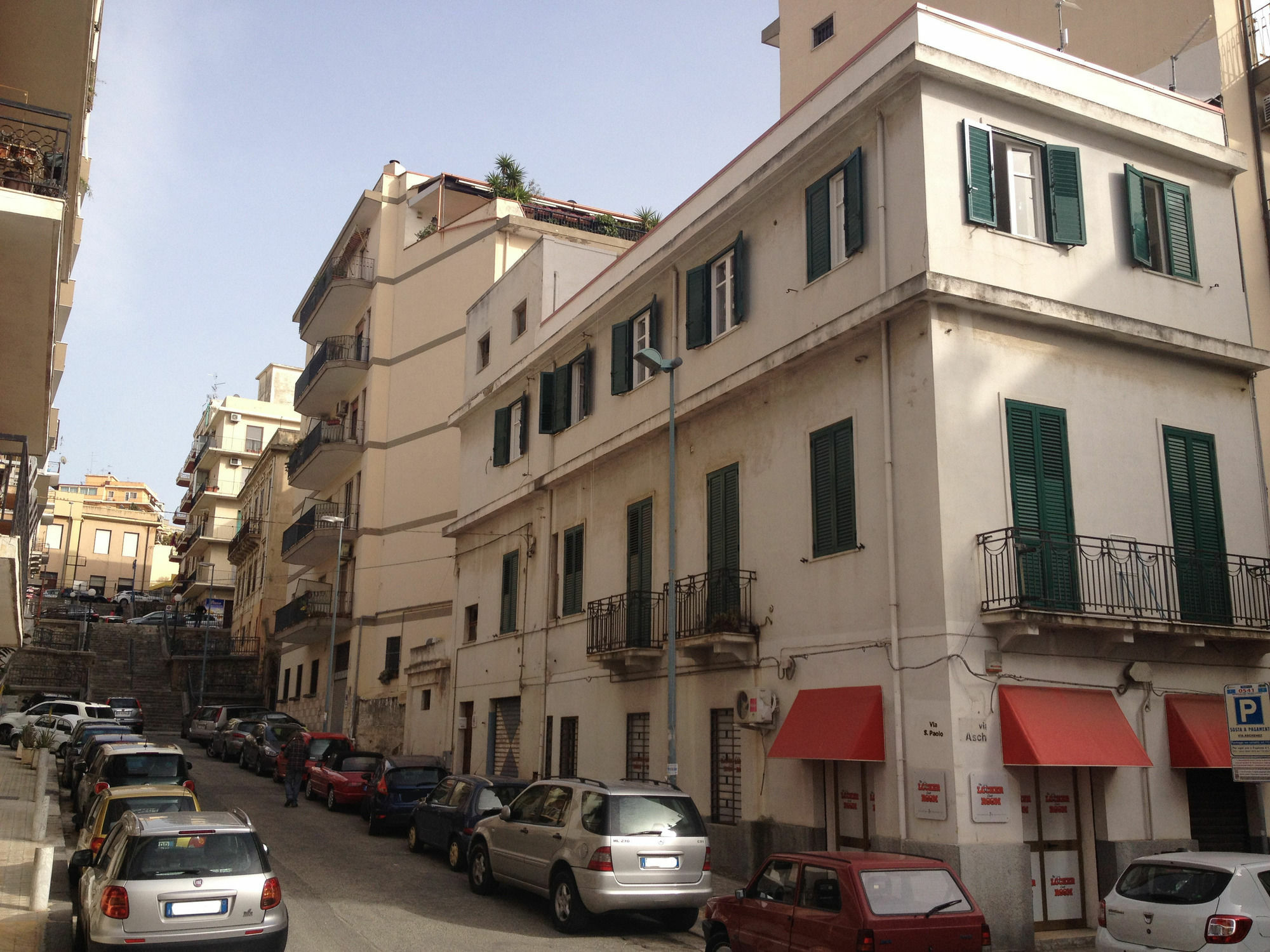 B&B Fuori Squadro - In Centro Con Terrazza Relax Vista Mare Reggio di Calabria Eksteriør bilde